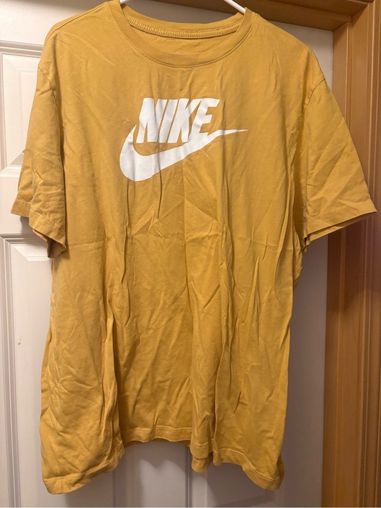 Nike Tops - Nike Air Graphic T Shirt Women’s Plus Fit Size XXL Mustard Yellow